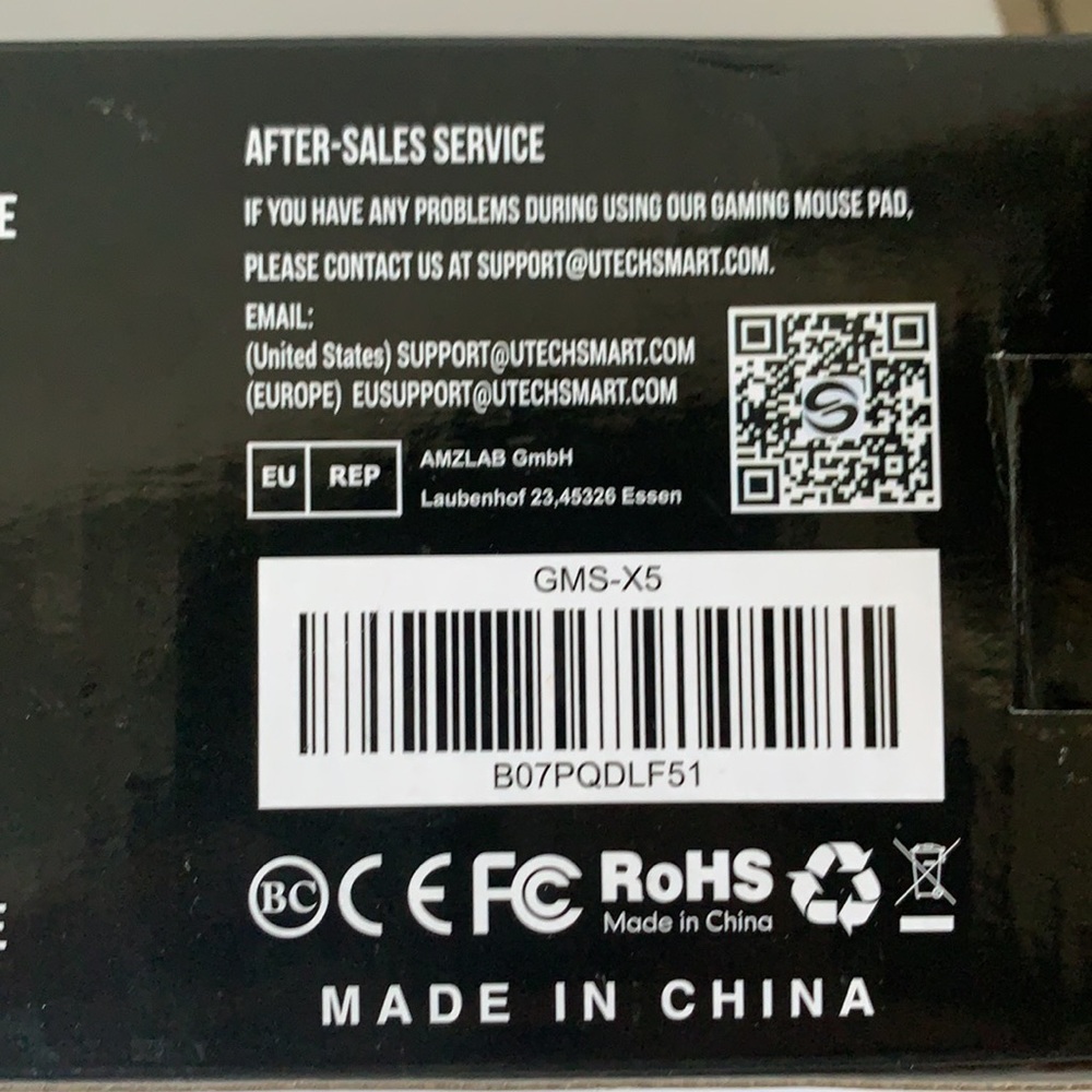 Large RGB Gaming Mouse Pad - Picture 4 of 4